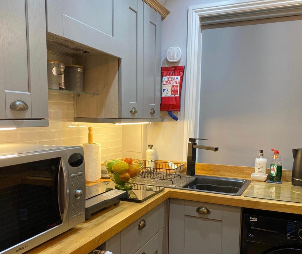 Ourhaus Apartment เบเวอร์ลีย์ ภายนอก รูปภาพ