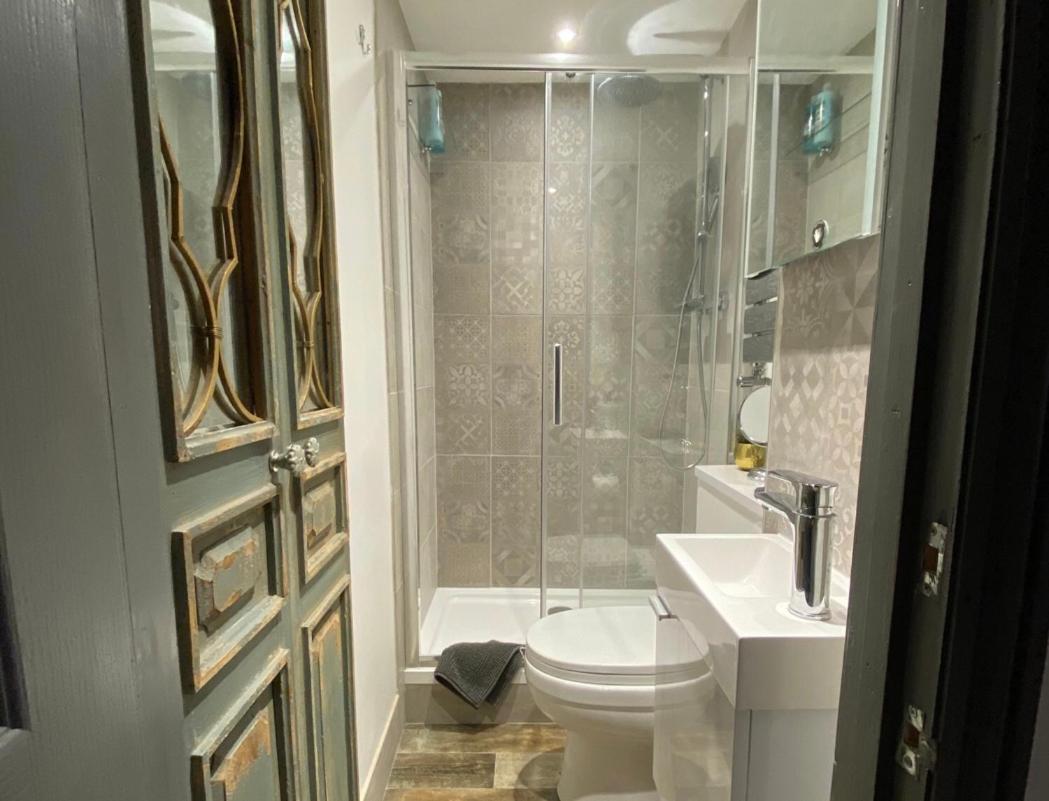 Ourhaus Apartment เบเวอร์ลีย์ ภายนอก รูปภาพ