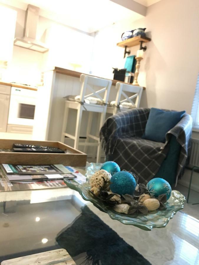 Ourhaus Apartment เบเวอร์ลีย์ ภายนอก รูปภาพ