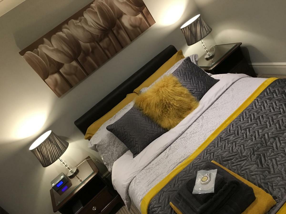 Ourhaus Apartment เบเวอร์ลีย์ ภายนอก รูปภาพ